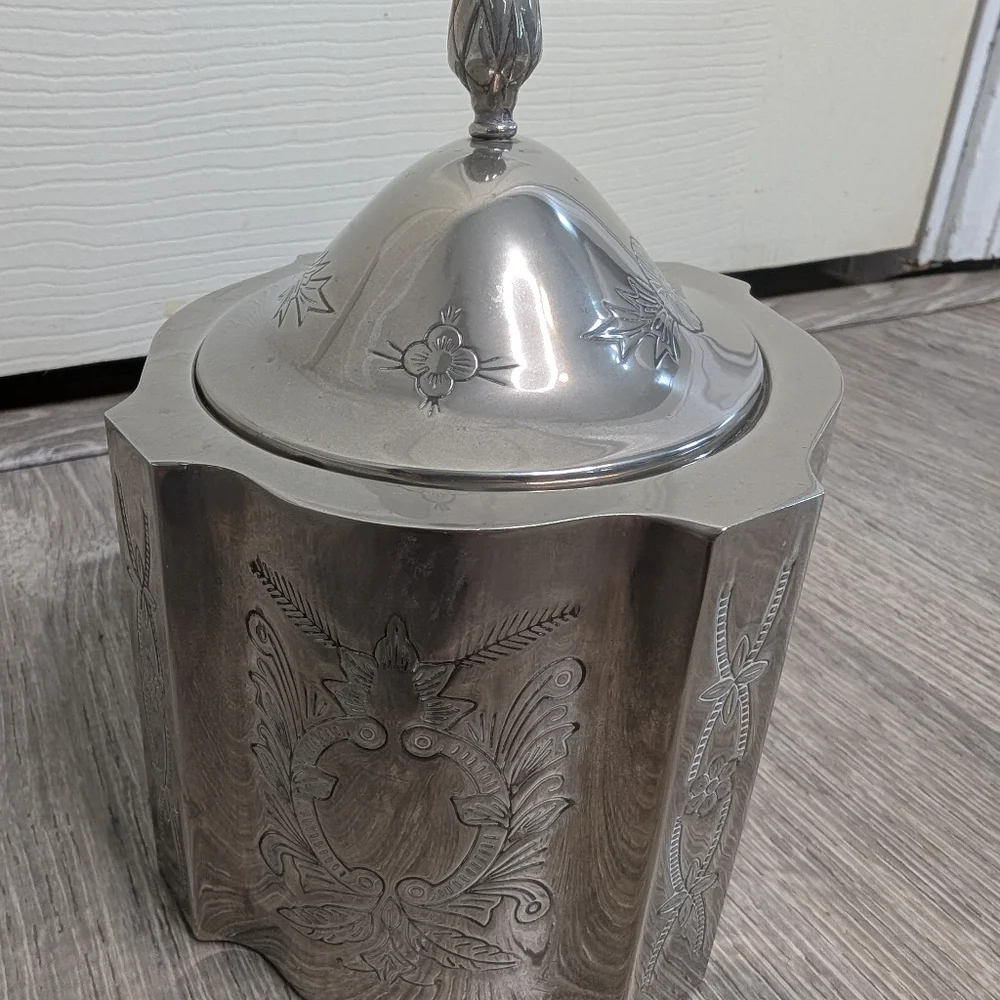 Vintage Trinket Silver Etched Box